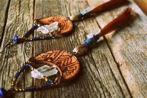 Wearing the Defic Amulet for Self-Confidence: Embracing Your Inner Strength